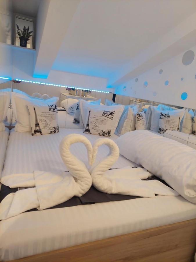 Duplex Marquis Apartman Brassó Kültér fotó